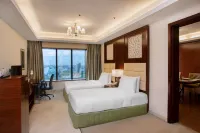 Holiday Inn COCHIN by IHG - balcony