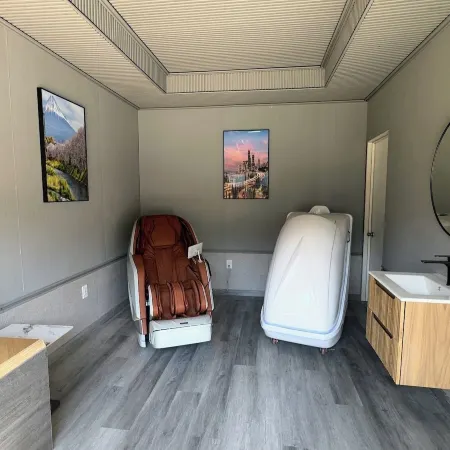 Interurban Suites Hotel