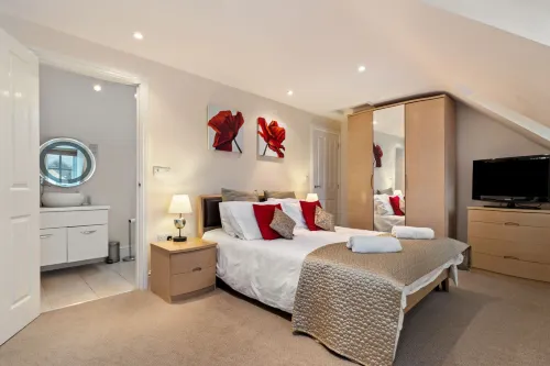 Park Place Court - Close to Town Centre and Beach - balcony