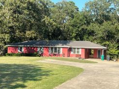 spacious  5 bedroom home