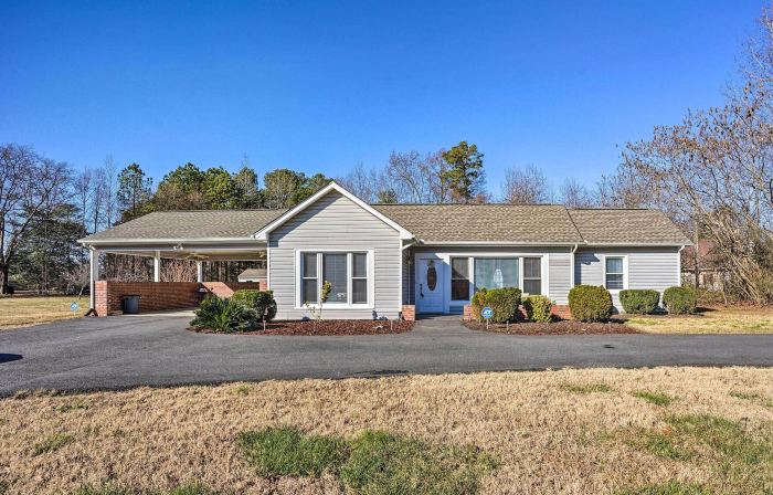 Prince George Getaway Near Historic Sites!