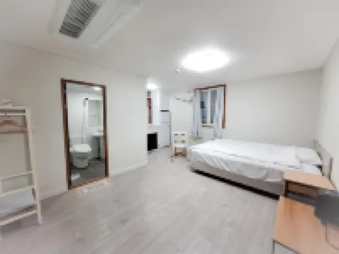 Jeju Dongmun Residence Hotel