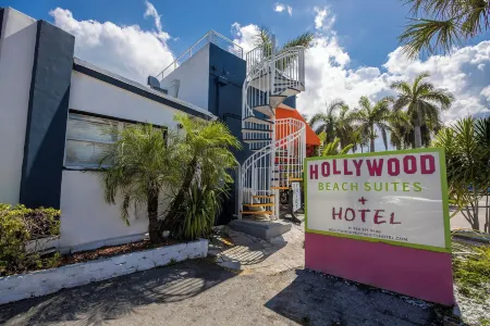 Hollywood Beach Suites and Hotel Отели в г. Голливуд