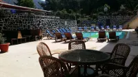 Özlem 1 Apart - Bintang 2