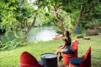 Nativ Lodge and Spa Hotels in Mahebourg