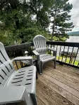 Tranquil 3 Bed / 2.5 Bath Lake House – Relax, Unwind & Enjoy