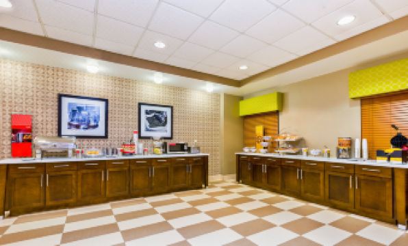 Hampton Inn Huntsville-Arsenal/South Parkway