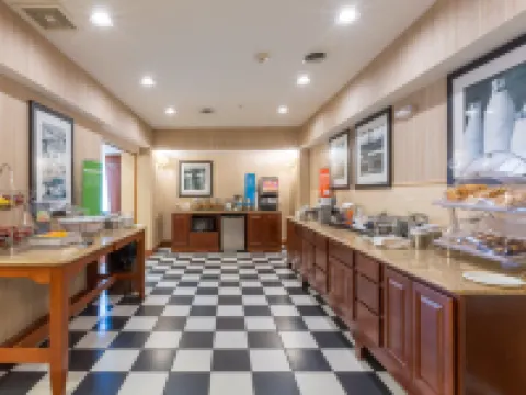 Hampton Inn Goshen Hotels in Goshen