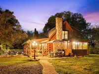 Riverfront Cabin with Cedar Wood Hot Tub, Dry Sauna, and Dock Hotels in Halfmoon