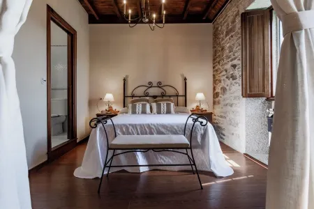 Holiday home Lar de Dombate, ideal for families and very close to beaches.