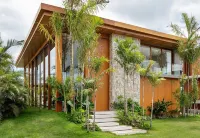 Mansão em Praia do Forte Vista Mar, Condominio Piscinas Naturais - Jangadas