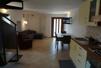 Ampio Appartamento Moderno Hotels in 