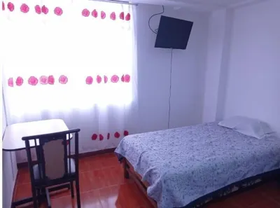 2 de mayo apartment 1 のホテル