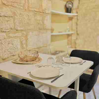 Charming apartment with private entrance in the heart of Sarlat's historic center Dining/Meeting Rooms