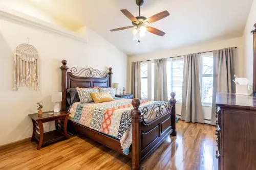 Midtown Haven - Minutes to Hike, Bike, Wine & Shop