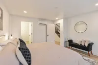 Wake to breathtaking views! - WIFI/FIREPLACE/AC Hotels in Millcreek