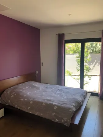 Contemporary air-conditioned villa with heated pool