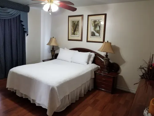 Quiet neighborhood, two minutes from the recreational park Hotels in Leon Valley