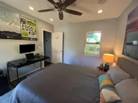 Creative Sanctuary in best neighborhood in Modesto