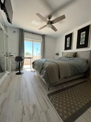 Beachside Townhouse renovations completed in '23 La Cala de Mijas Sleep 8+ Hotel a La Cala de Mijas