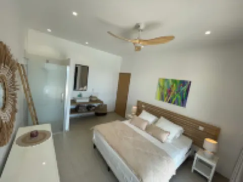 Luxury villa in private estate with sea view and beach access 150 metres away