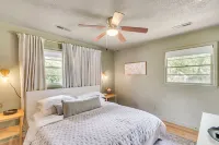 Spacious 4-bedroom house with WiFi and Large Patio in charming Goose Creek