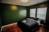 Riverside Retreat at Apt B