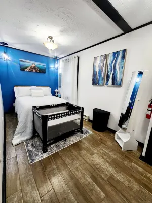 Brayton Point Beach Bungalow in Somerset Massachusetts 빌리지 워터프런트 공원 주변 호텔