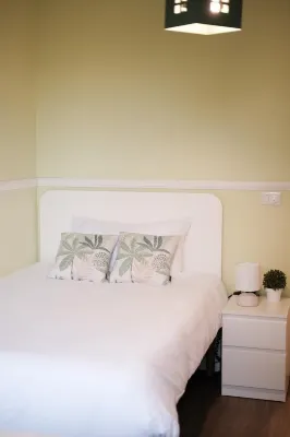 Within walking distance from the center, vacation home with terrace.Family vacation home Chieti Scalo Train Station 주변 호텔