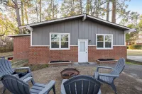 Forest Estates Lodge - Spacious + Available NOW!
