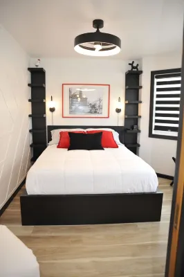 Raider Roost-Putting Green/Fire Pit/ Game Room Close to NWC & Downtown! Hotels in Sioux County