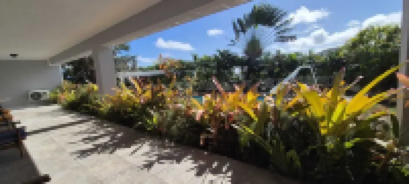 Beautiful 1-bedroom apartment in Frigate Bay with Caribbean View and pool