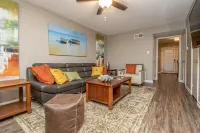 2 Bedrooms in Quiet Midtown Little Rock near St Vincent-Coffee-Guest Safety