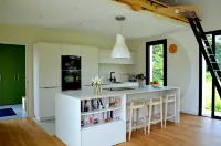 Villa SEA & swimming pool CALM فنادق في Ploneour-Lanvern