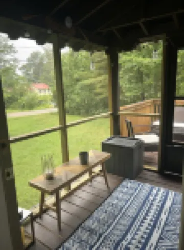 Quintessential Maine Cottage w/ Water-views, Kayaks & Lake Access Hotels in Casco