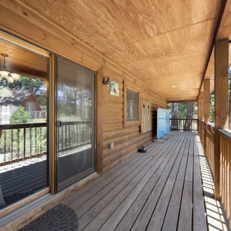 Serene 4 bedroom Cabin in Southern Sierras Near Kernville/Lake Isabella