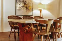 Sandalwood Escape - Luxury Family Villa Private Pool