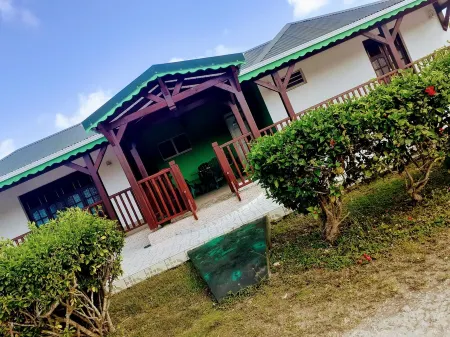 Pleasant house a few minutes from the beach, near the Super U