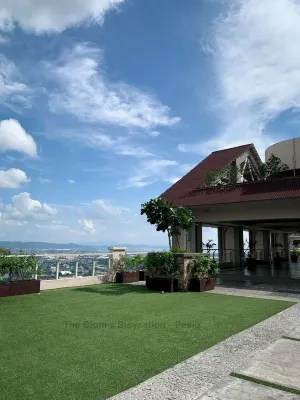 2BR City View Condo in Metro Manila near BGC and MRT Station