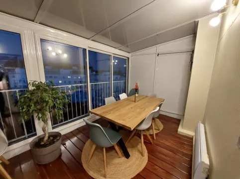 Appt. Avec Superbes Vues + Terasse. 20 min a Pied