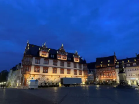 DREAMZzz AltstadtTraum in the heart of Coburg at the Ehrenburg&Marktplatz I Parking lot