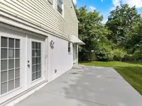 Quiet Comfy Getaway 3 Bdr Home. Close to Bradley Airport. Hotels in Windsor