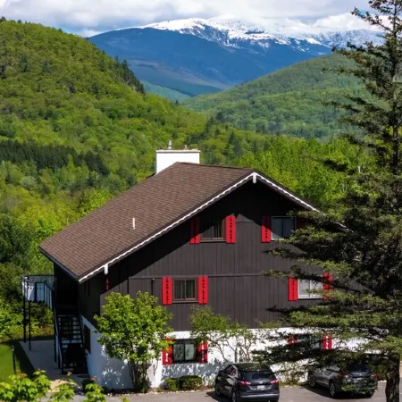 Stunning Mountain Views by Attitash & North Conway!