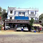 Sunrise Hotel & Restaurant - Frühstück