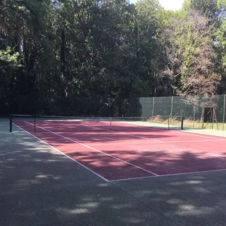 Berry manor house, swimming pool and tennis court