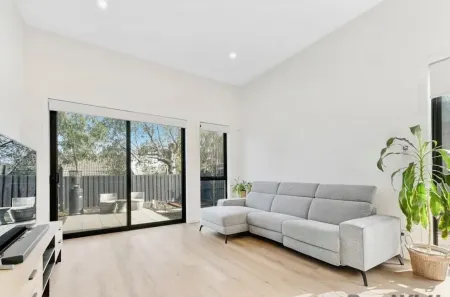 The Grand Luxe Villa (Unit 3/64)