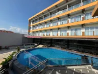 Grand Cahaya Hotel Pangandaran Hotels in Pangandaran