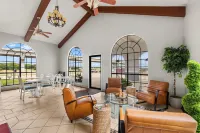 Econo Lodge Hotel a Salado