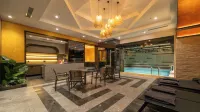 Teymur Continental Hotel - Pool