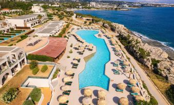 Kresten Royal Euphoria Resort